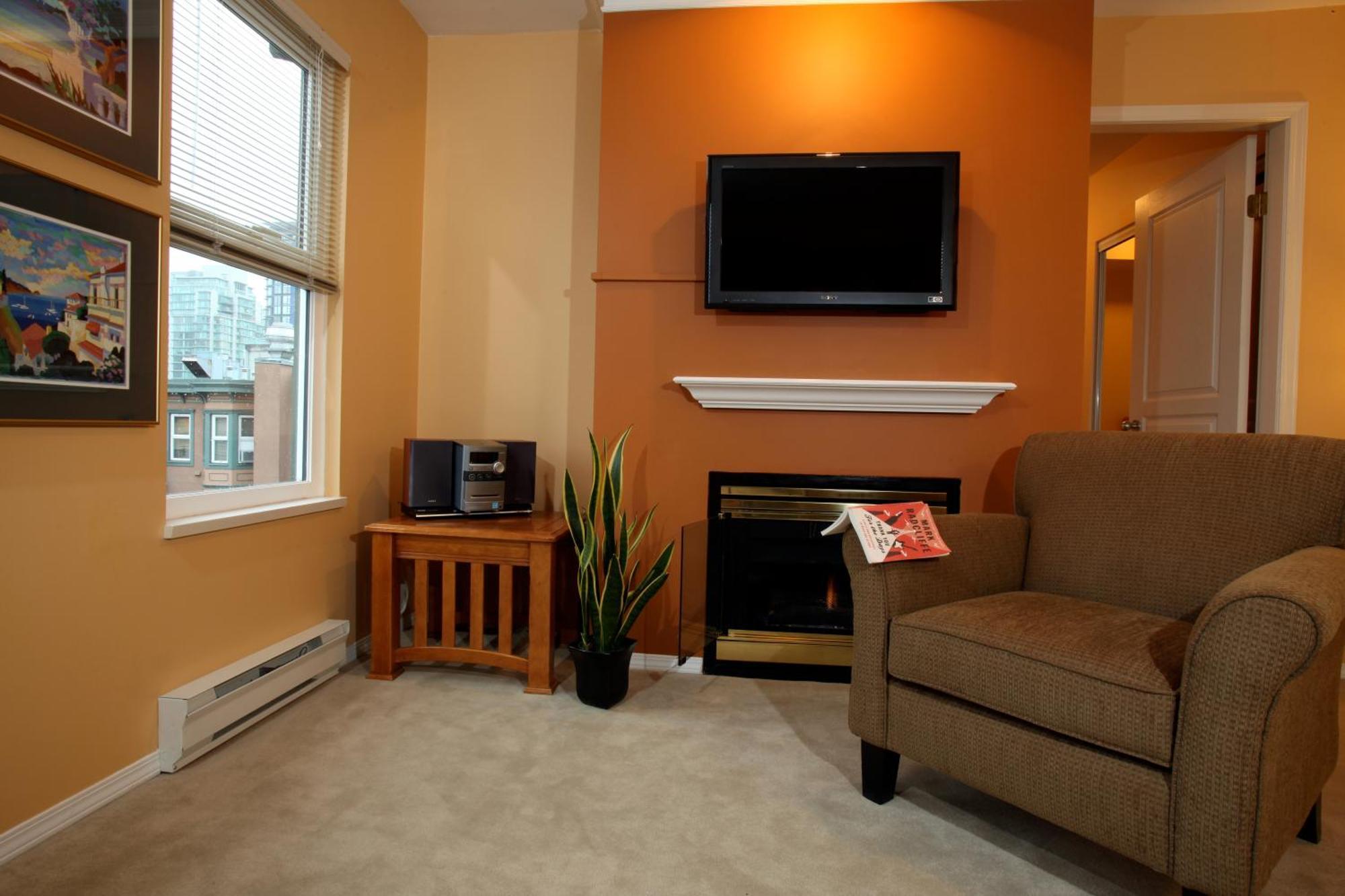 Times Square Suites Hotel Vancouver Dış mekan fotoğraf